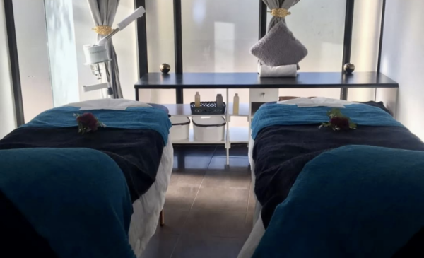 75-min pamper package for 2 - Image 2