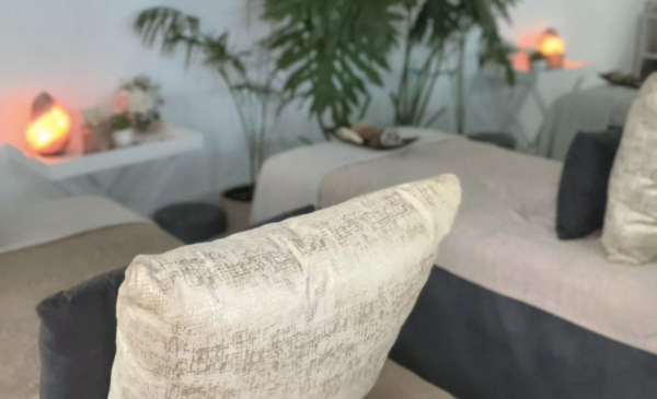 2-hour massage and skincare treatment for 1 - Image 4