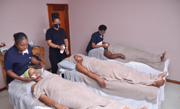 1-hour-&-45-min massage package for 2