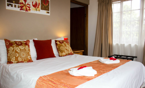 Unwind with a stay for 2 people for 1 night at a Durban North guesthouse - Image 2