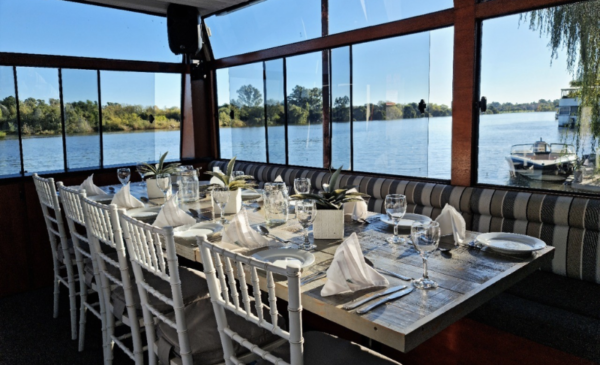 A 2-hour Cruise & 3-Course Meal for 2 - Image 4