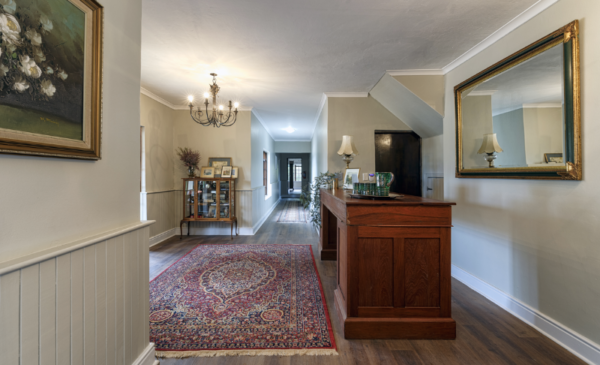 1-night bed & breakfast stay for 2 - Image 5