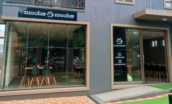 Enjoy Scrumptious Burgers and Wraps in Berea - Image 4