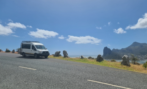 A Round Trip from Cape Town to the Winelands And Back for 11 People