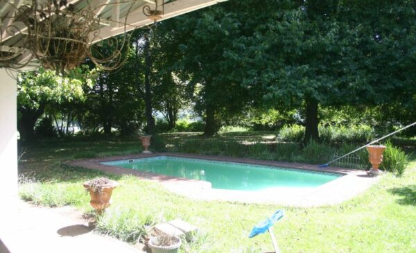An Idyllic 2-Night Midlands Meander Getaway for 2 People - Image 6