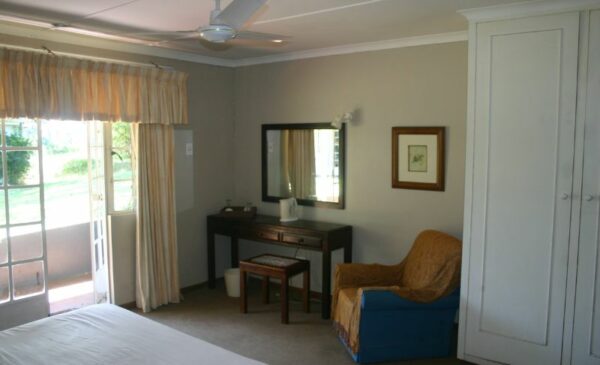 An Idyllic 2-Night Midlands Meander Getaway for 2 People - Image 14