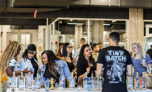 Gin-tasting experience for 2 - Image 5