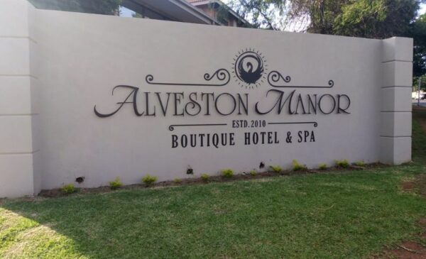 A Romantic Escape for 2 in Middelburg - Image 2