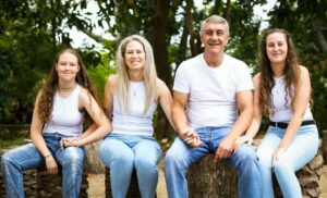 A Professional Photoshoot in Stellenbosch For Up to 4 People
