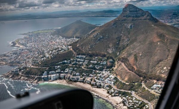 A Scenic Hopper Flight with a 3-Course Meal for 1 Person - Image 7