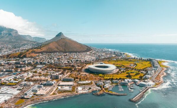 Enjoy Magnificent Views of Cape Town in a Hopper! - Image 4