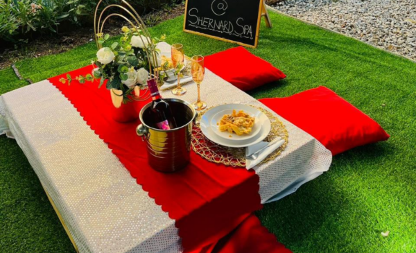 Pamper Package & Picnic Combo for 2 - Image 3