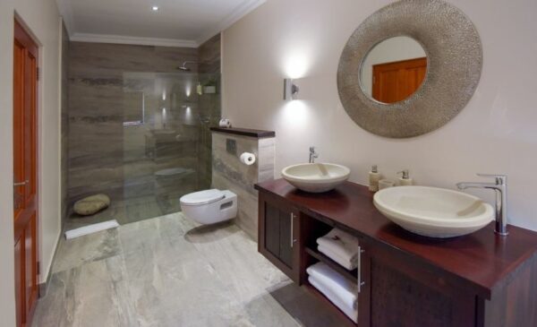 Get Away to the Cape Winelands with this 1-Night Stay for 2 - Image 9