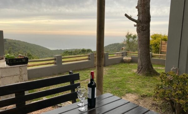 A Self-Catering Seaside Stay for 3 in Wilderness - Image 6