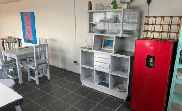 A Self-Catering Seaside Stay for 3 in Wilderness - Image 8