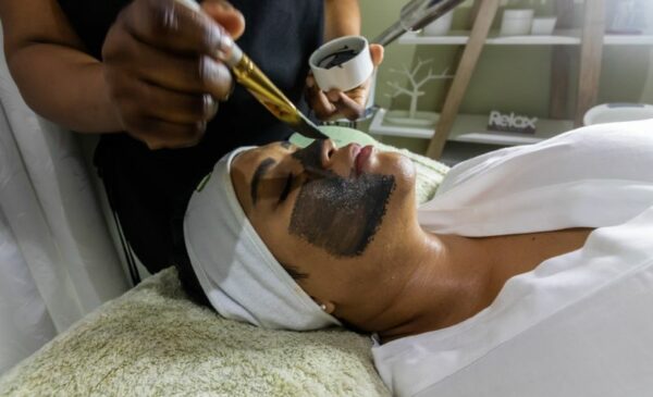 An 80-Minute Massage and Skincare Package in Musgrave