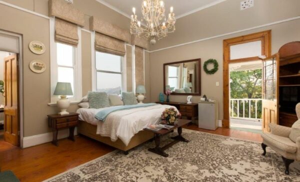 A Romantic Getaway at a Victorian Guesthouse in Umtentweni - Image 4