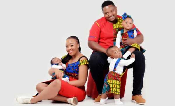 A Professional Photoshoot at Emotions Studio for up to 4 People - Image 4