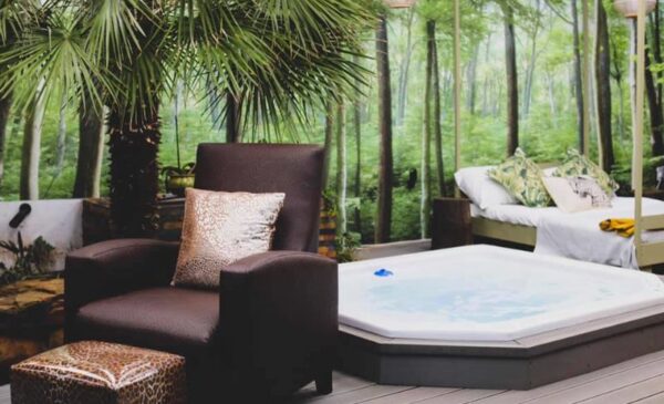 A Romantic Pamper Package in Faerie Glen - Image 3