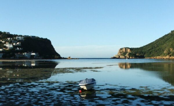 Treat Yourself and Your Partner to a 1-Night Stay at a Luxury Beach House - Image 10