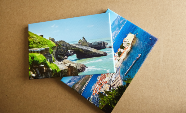 2 A2 Canvases To Display Your Favourite Photos and Artwork