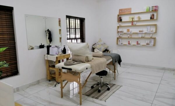 A 60-Minute Full-Body Massage for 1 in Bellville - Image 2