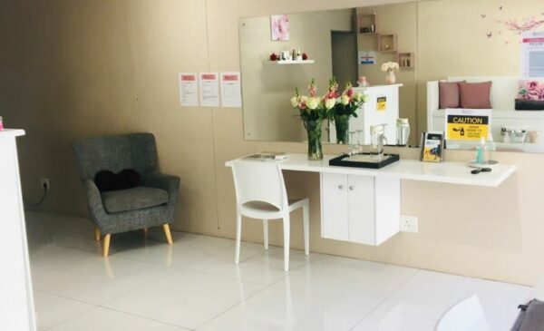 A 2-Hour Pamper Package for 1 in Umhlanga Rocks - Image 4
