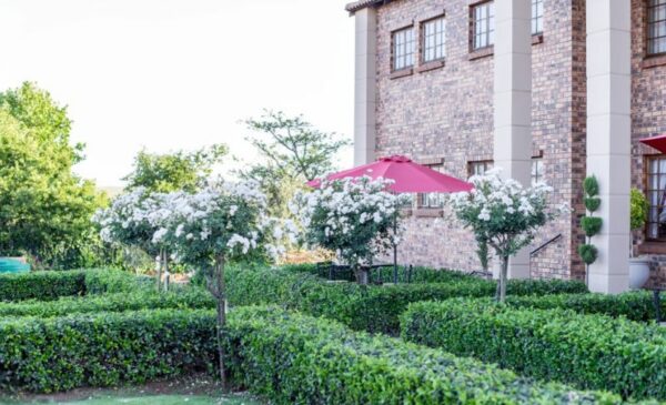 A Romantic Escape for 2 in Middelburg - Image 3