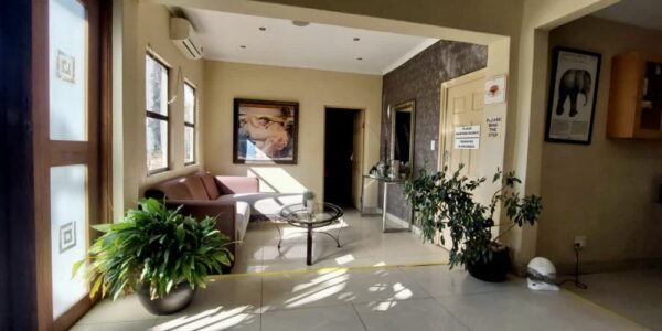 Rejuvenate with a White Jasmine Premium Pamper Package for 2 - Image 3