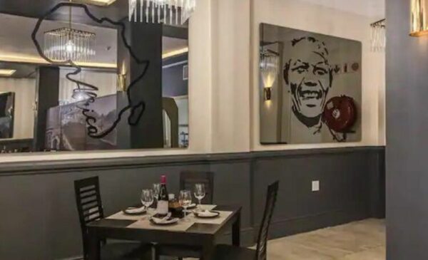 A Sophisticated 2-Night Stay Including Breakfast in Cape Town’s Vibrant Inner City - Image 6