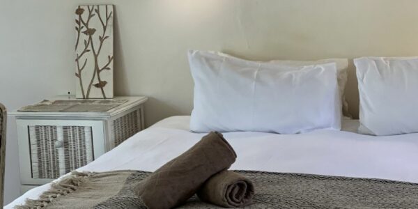A Romantic Self-Catering Stay at a Country Lodge in the Midlands Meander - Image 3