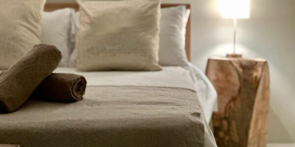 Retreat to the Midlands Meander with A Self-Catering Stay for 4 in a Luxury Chalet - Image 4