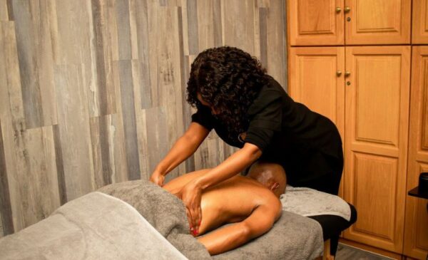 A Luxurious Pamper Package for 2 in Midrand - Image 2