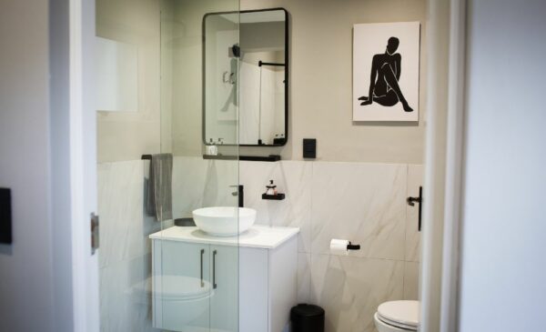 Experience the Beauty of Paarl with a 2-Night Vineyard Getaway - Image 8