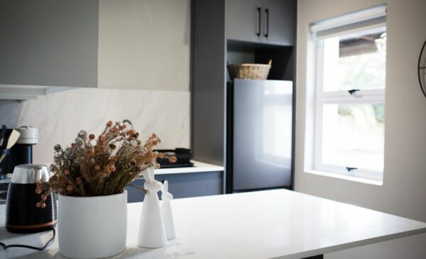 Experience the Beauty of Paarl with a 2-Night Vineyard Getaway - Image 2