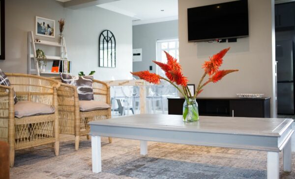 Unwind on an Idyllic Paarl Vineyard with this 2-Night Stay for 4 People - Image 8