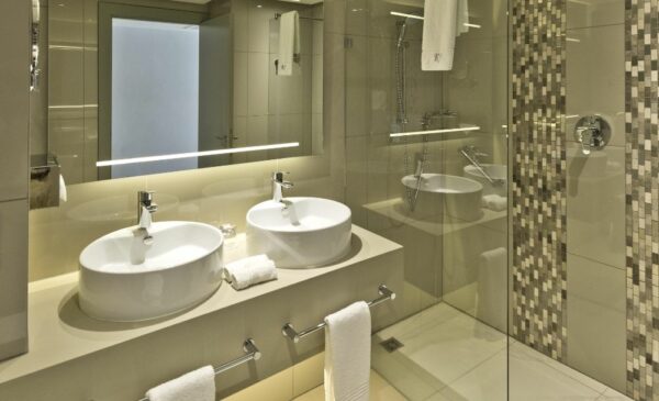 A 2-Night Luxury Seaside Getaway in Gordon's Bay - Image 7