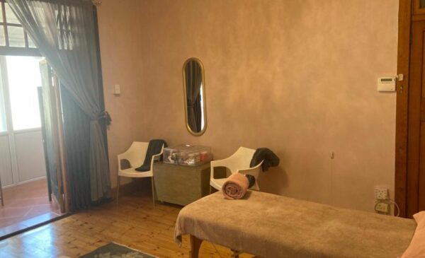 Luxuriate with a Signature Treatment Package in Morningside - Image 3