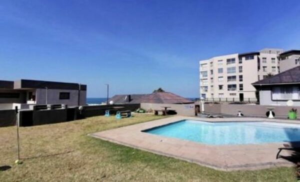 Enjoy Warm Weather and Sea Views with this 2-Night Family Stay in Margate