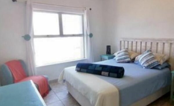 Enjoy Warm Weather and Sea Views with this 2-Night Family Stay in Margate - Image 4