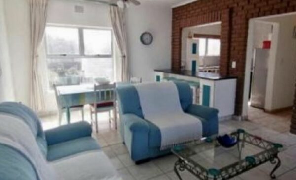 Enjoy Warm Weather and Sea Views with this 2-Night Family Stay in Margate - Image 5