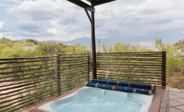 Escape to the Picturesque Citrusdal Valley with a Midweek Getaway - Image 6