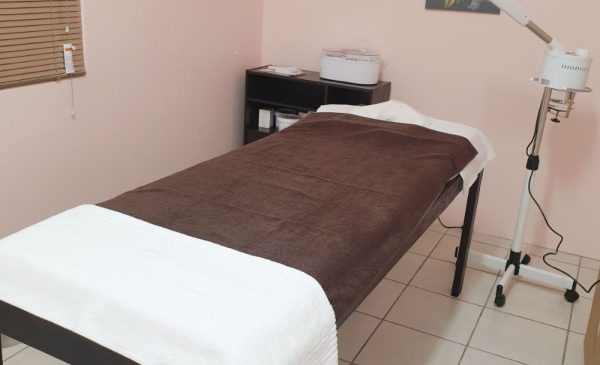 Enjoy Spa Spoils with a 90-Minute Pamper Treat in Durban North - Image 3