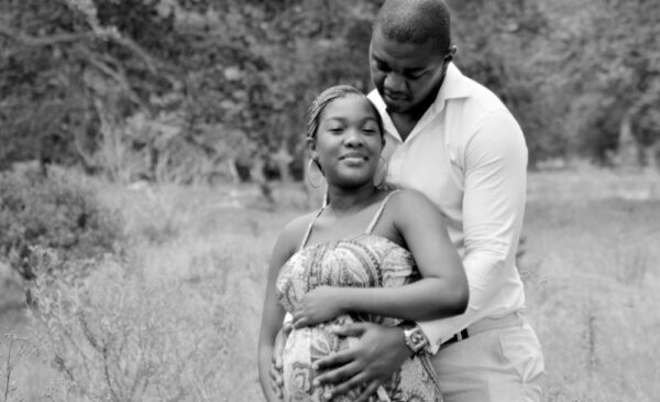 A pregnant woman and her partner photographed by Mike Wesson Photography in Cape Town