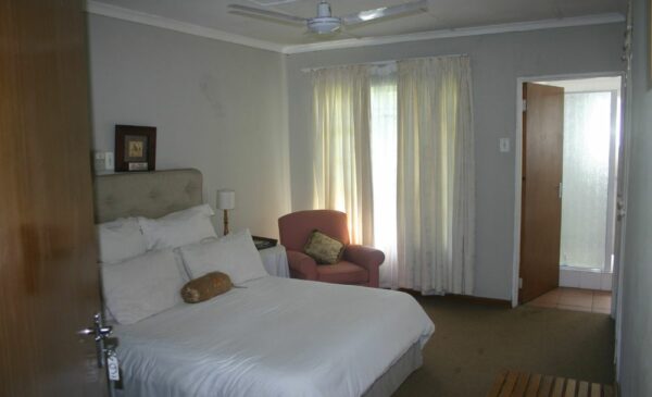 Have a Weekend Retreat with an Idyllic 2-Night Stay in the Midlands Meander - Image 8