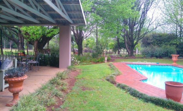 Have a Weekend Retreat with an Idyllic 2-Night Stay in the Midlands Meander - Image 12