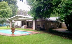 An Idyllic 2-Night Stay in the Midlands Meander