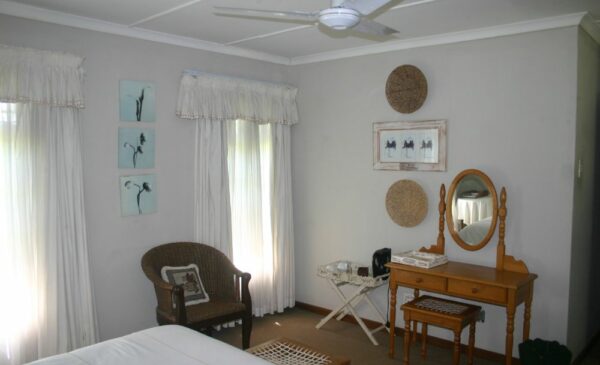 Have a Weekend Retreat with an Idyllic 2-Night Stay in the Midlands Meander - Image 11