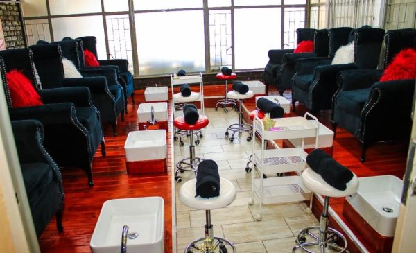 An Indulgent Spa Experience for 2 in Kempton Park - Image 3