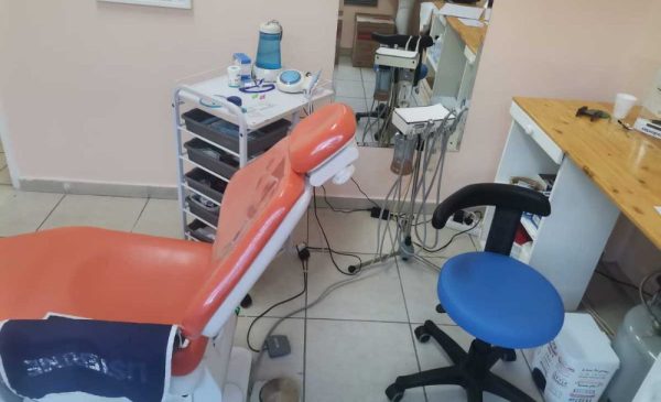 Have Your Teeth Cleaned and Polished by a Professional Oral Hygienist in Morningside - Image 2